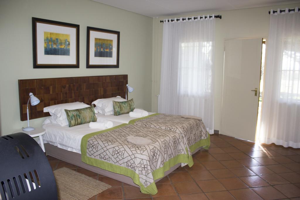 Auas Safari Lodge Windhoek Exterior photo